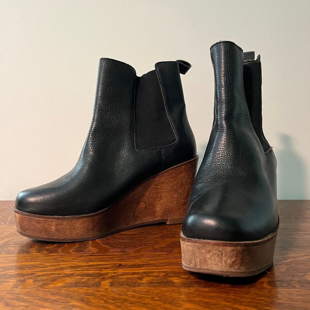 Platform Wedge Chelsea Ankle Boots - Black Leather